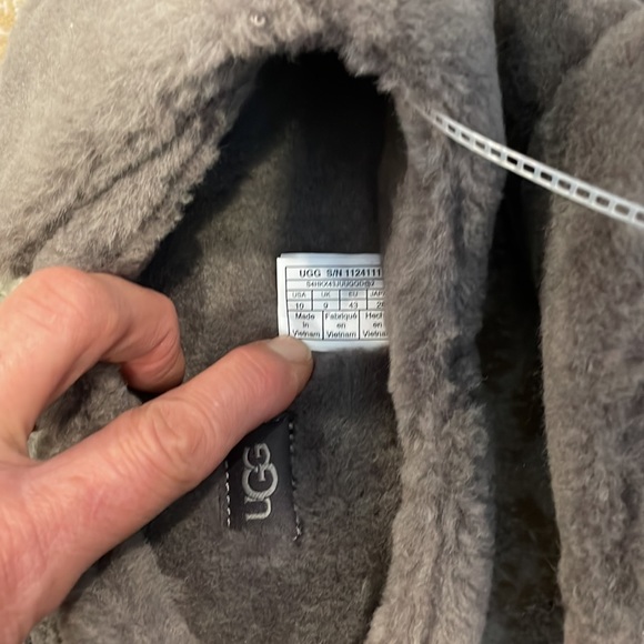 NWOT 💥😍 MEN UGG SLEEPIER SLIP ON SLIDER - Picture 3 of 6